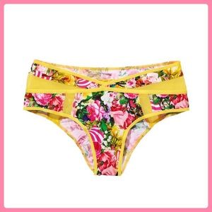 New VS X Mary Katrantzou Panty